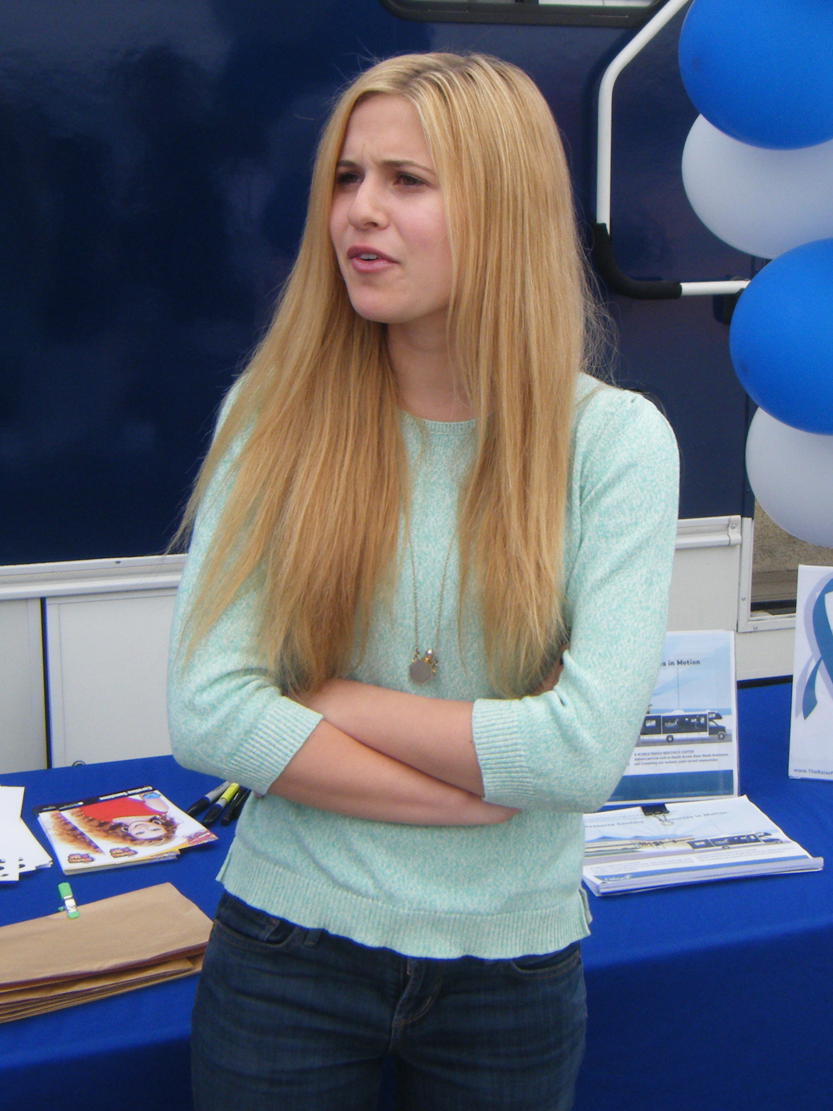 Caroline Sunshine - Raise Foundation Fundraiser Caroline Sunshine - Raise Foundation Fundraiser