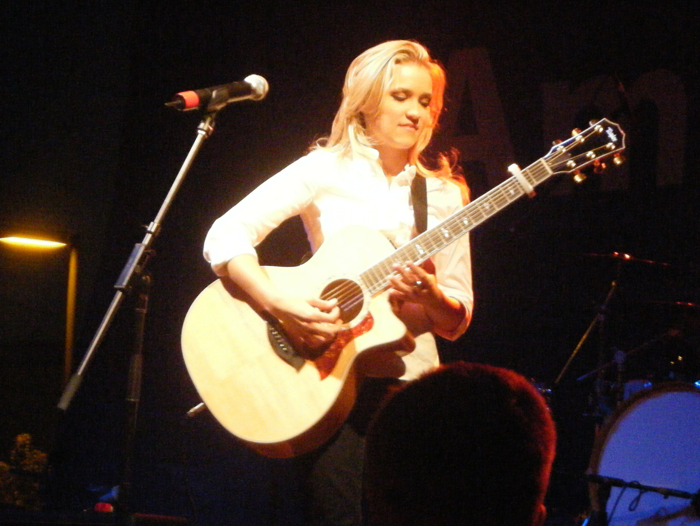 Emily Osment & Ashlyne Huff Concert at Wal-Mart