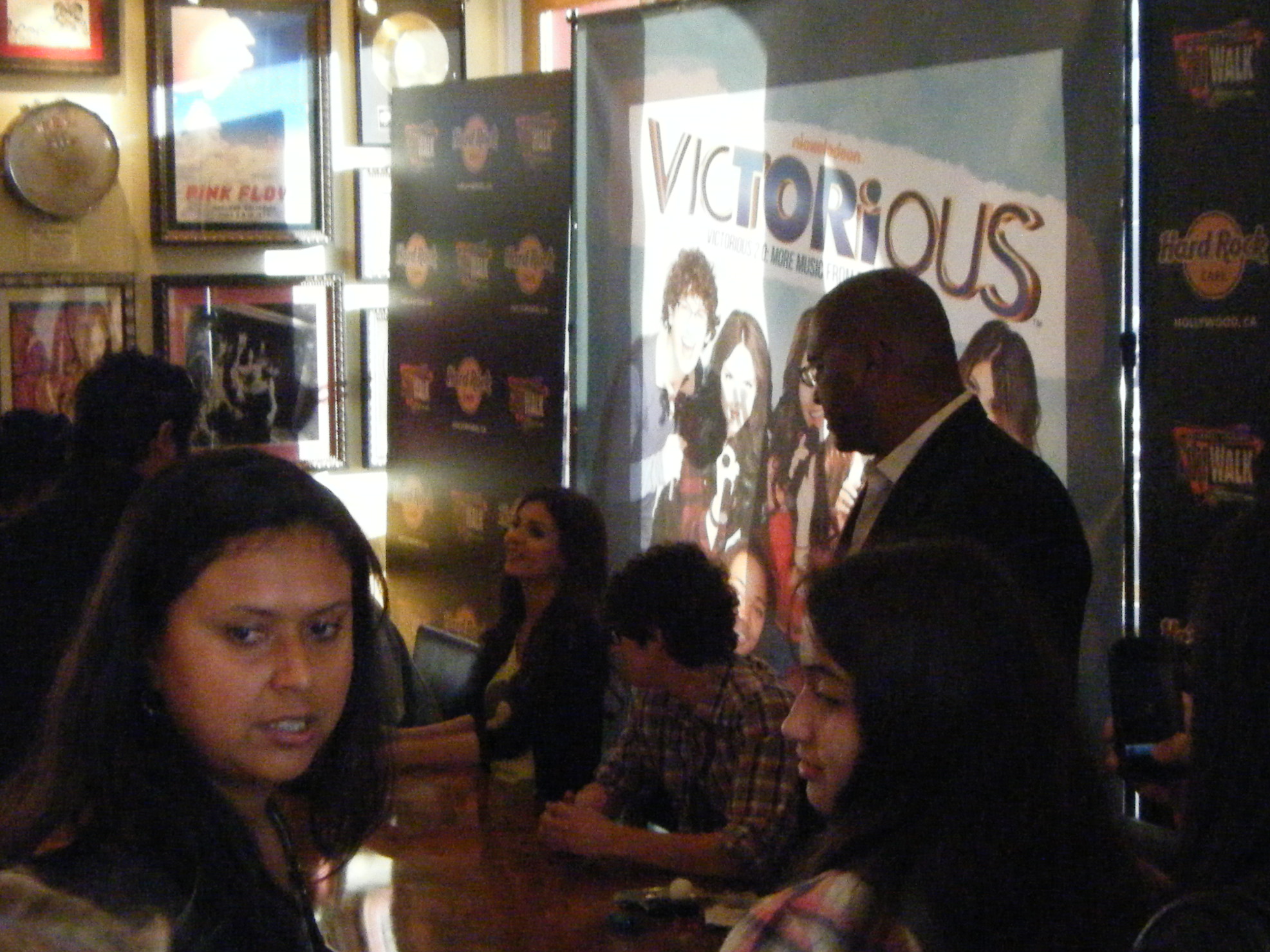 Victoria Justice CD Signing at Citywalk LA