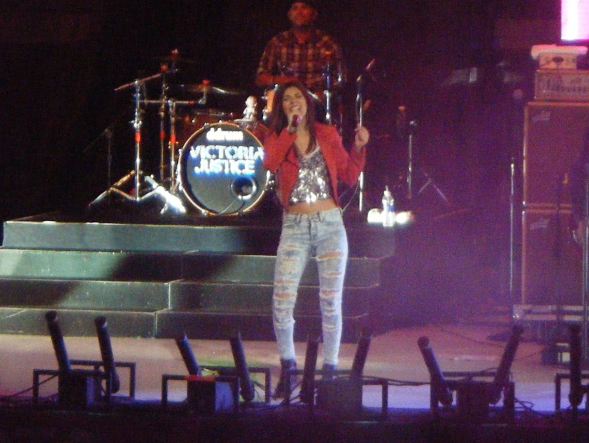 Victoria Justice - Concert Candids in San Diego Victoria Justice - Concert Candids in San Diego